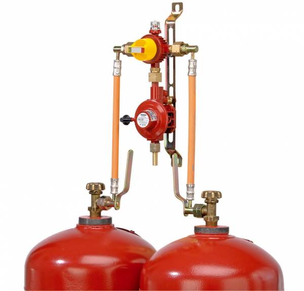 GOK Vierflaschenanlage PS 16 bar mit automat. Umschaltventil 50 mbar 4 kg/h